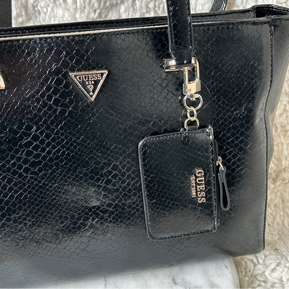 New Guess Moon Light Python Elite Tote - Picture 2 of 7